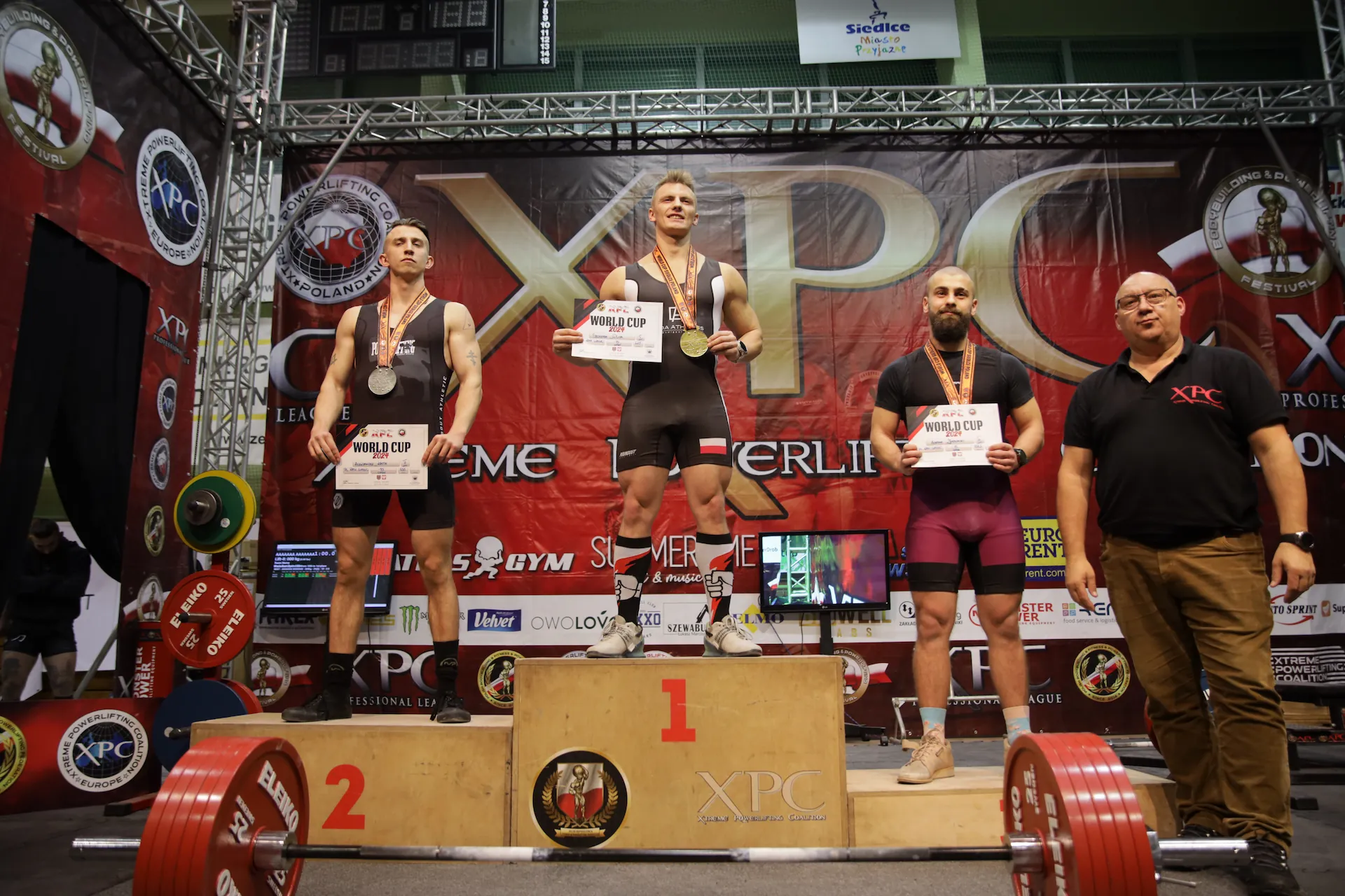 Trenerzy i zawodnicy Duda Athletics